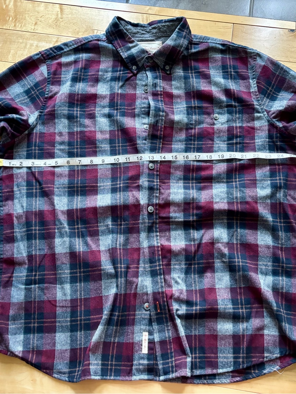 Men's flannel shirt